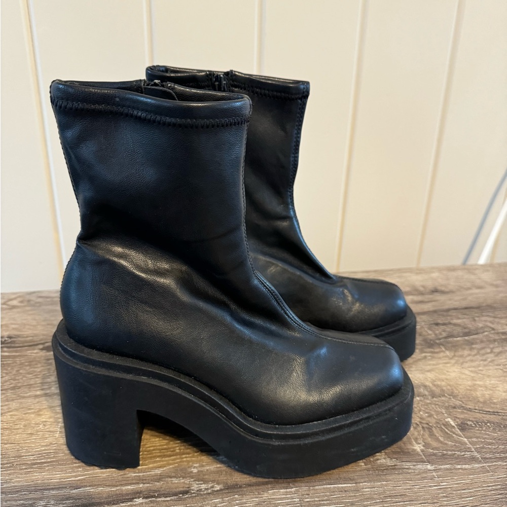 H&M black platform boots